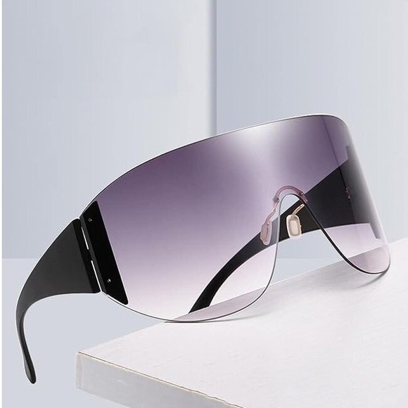 Shield‎ Sunglasses Visor One Piece Lens Oversized Fashion Sporty Sun Glasses New - Picture 1 of 6